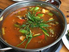 -苗家恒灵酸汤鱼-跳水牛肉连锁店(凯里总店)