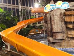 -中家鑫园温泉酒店鑫悦汤泉