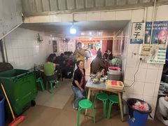 -正宗杨记普洱酸醋米线(总店)