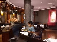 -八府香鸭·啫啫煲(华山路店)