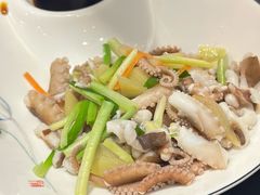 -吉香碳烤生蚝(仙霞路店)