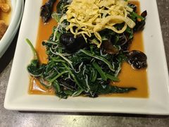 -闫府私房菜·百年鲁菜(恒隆店)