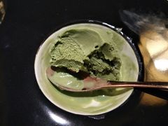 -余欢领鲜火锅(新街口店)