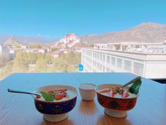 -平措康桑·和牛自助观景餐厅(布达拉宫店)