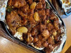 东镇老味道烤鸡块-老东镇啤酒屋海鲜加工·蒸汽海鲜·海鲜烧烤(台东店)