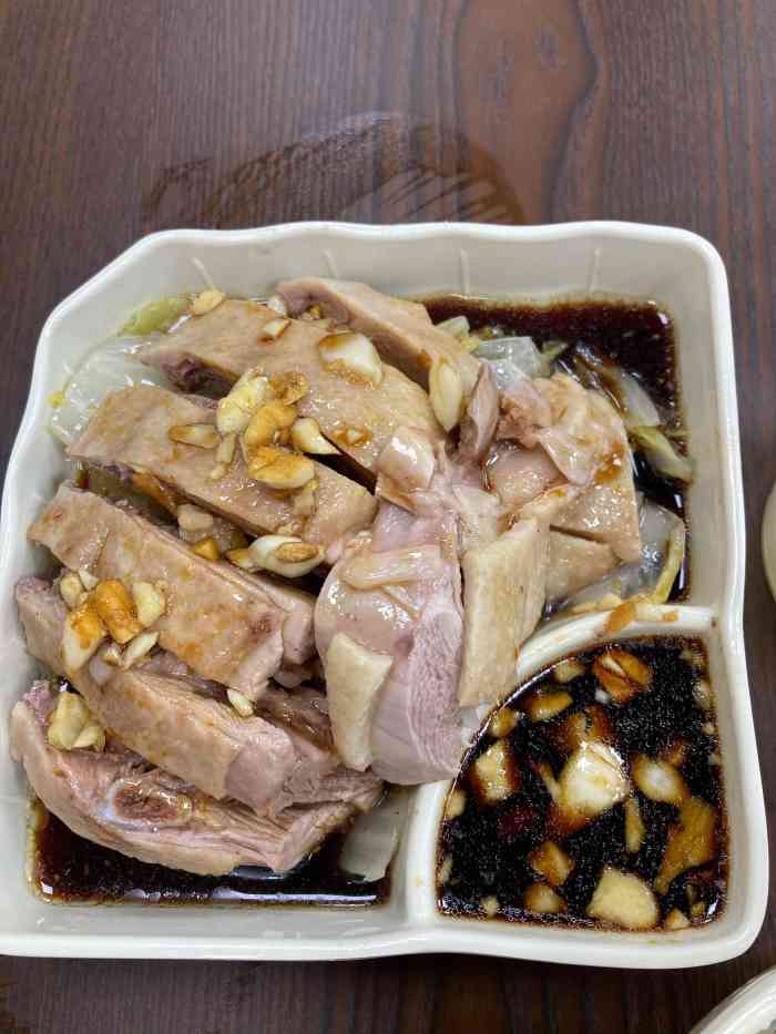 燊记烧腊雷州鸭仔饭(广利路店)