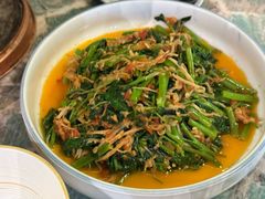 酸笋炒空心菜-浩海火烧云傣家菜(京广店)