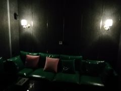 -极光点播影院·Switch.游戏馆(世界之窗店)