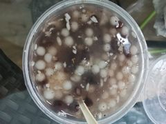 -芳婆糕团店(王府大街店)