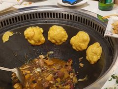 -哈尔滨烧烤·山河村铁锅炖(交大店)