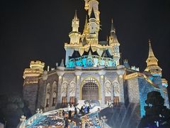 -泉城欧乐堡梦幻世界