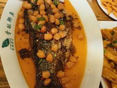 骨酥鲫鱼-清真·东饺宴