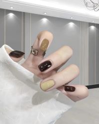 -桃色美甲沙龙