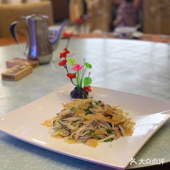 名苑酒家(聚隆店)