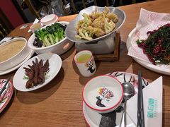 -新白鹿餐厅(银泰西湖文化广场店)