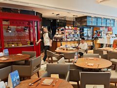 -松咖啡自助餐厅·松北香格里拉