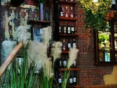 -临界音乐酒馆·小龙虾·江湖菜(华熙LIVE·鱼洞店)