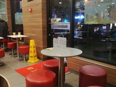 -麦当劳(田林好又多店)