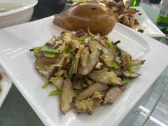 -范饭椰林川湘味海鲜·椰子鸡(三亚湾椰梦长廊店)
