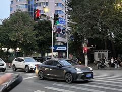 -阿秋牛排(湖心街店)