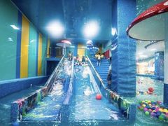 -楠木种子游泳馆(李沧万达店)