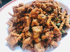 二哥香酥蛙-炉小二铜锅牛蛙•川湘菜(三里屯店)