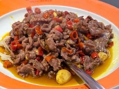 -韵味湘肴·小炒黄牛肉(五一广场美食地标店)