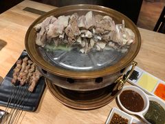 只撒盐的羊肉串-蒙料·手把肉(望京店)