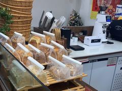 面包甜点陈列柜-富贵面包公司(运河店)