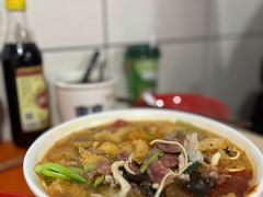 -易记皮肚面(明瓦廊店)