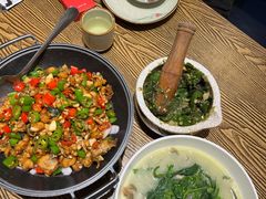 -佬湘楼·27年湘菜(天河都市广场店)