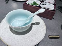 -鼎鼎香·港式火锅(北京SKP店)