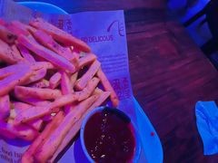 -MARU玛露音乐餐厅(大学路店)