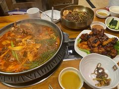 -喇喇排骨火锅·传统韩式脊骨汤(望京西园总店)