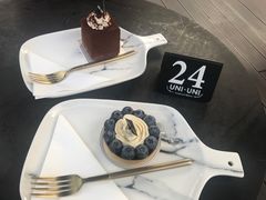 -UNI UNI(环亚凯瑟琳店)