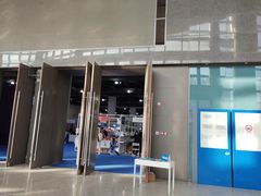 -上海跨国采购会展中心