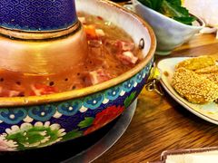-毛辣果·贵州红酸汤牛肉火锅(西单店)