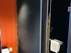 -爱舍海岸酒店(香港中路五四广场店)