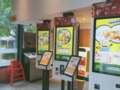 -麦当劳(浦江镇绿地乐和城店)