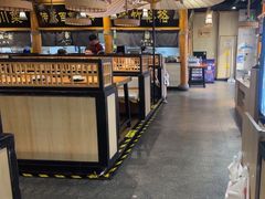 -九锅一堂酸菜鱼(万达广场店)