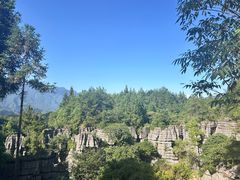 -梭布垭石林景区