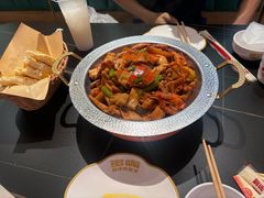-多嘴超级肉蟹煲(中街恒隆故宫店)