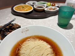 -松鹤面馆·古法焖肉面(观前店)