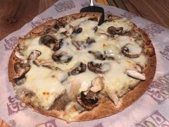 黑松露菌菇披萨-玛格萝妮(汇智国际商业中心店)