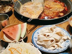 -萍姐火锅·公路夜市(武汉首店)