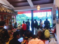 大堂-鸿浩扒猪脚米线