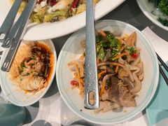 -姚姚酸菜鱼·金戈戈香港豉油鸡(喜荟城联名店)
