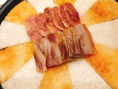 厨娘腊味煎锅巴-小厨娘淮扬菜(六合欢乐港店)