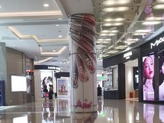 -上海来福士广场