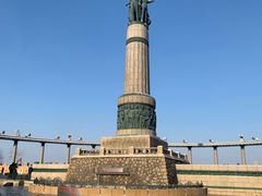 -人民防洪胜利纪念塔